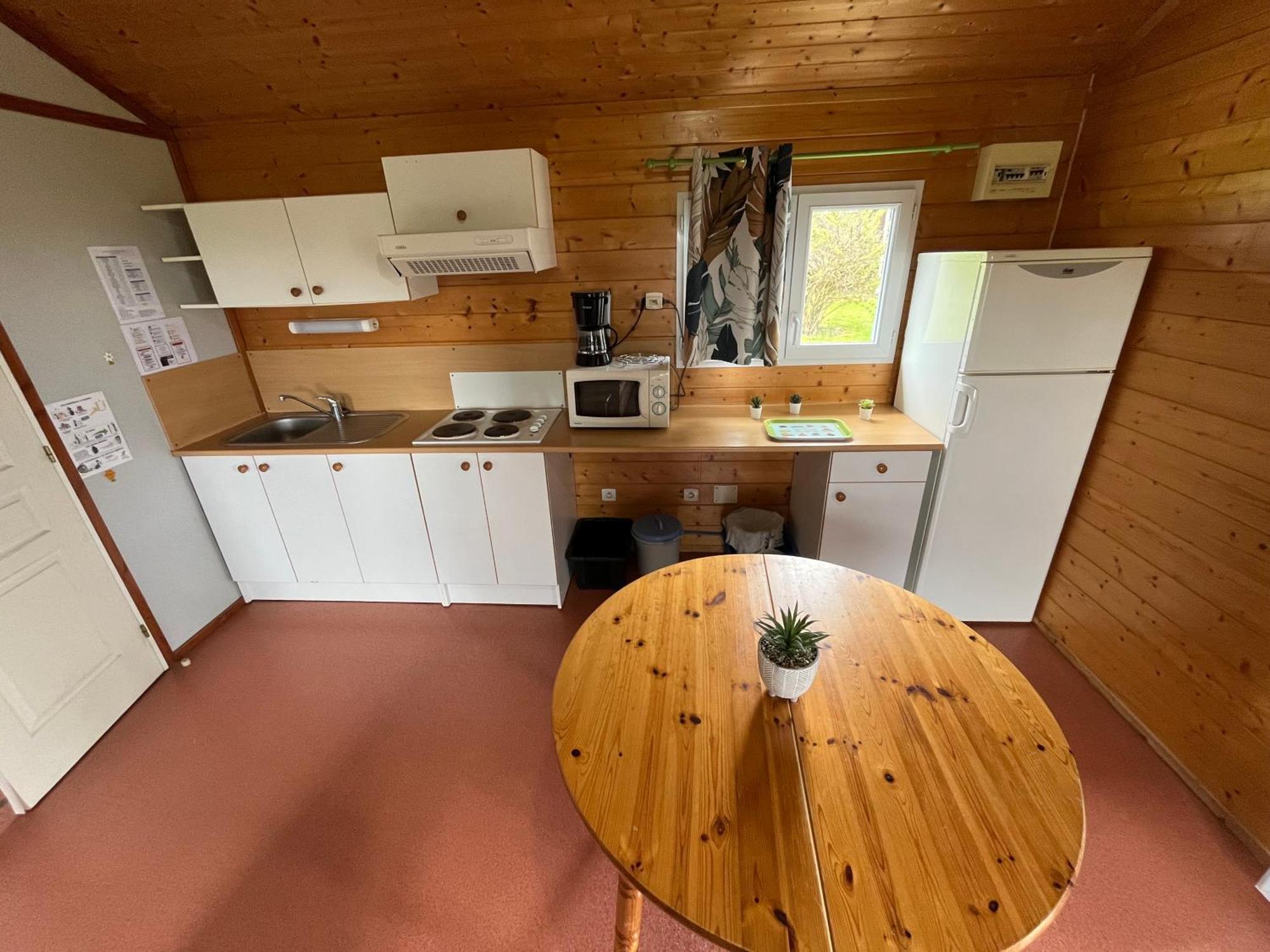 Camping De Saulieu Eksteriør billede