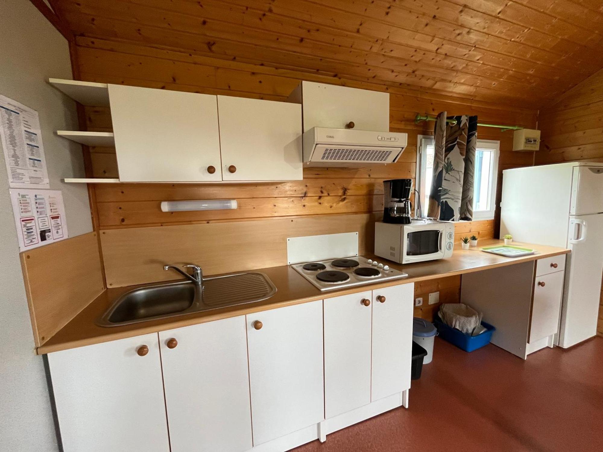 Camping De Saulieu Eksteriør billede