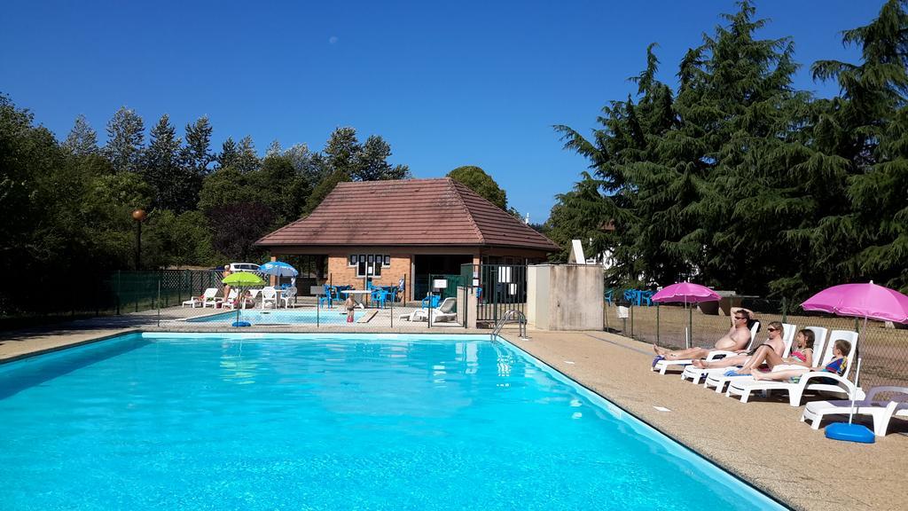 Camping De Saulieu Eksteriør billede